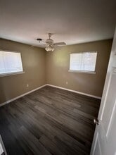 1120 S Detroit Ave in Russellville, AR - Building Photo - Building Photo