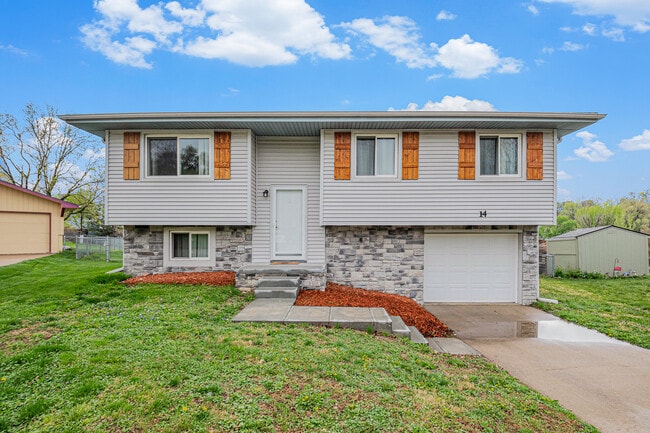 property at 14 Pinehurst Cir