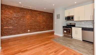 56 Fort Washington Ave in New York, NY - Foto de edificio - Interior Photo
