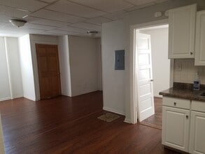 444 E Main St, Unit 444 APT in Newark, OH - Building Photo - Building Photo