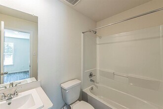 1111 Maxine St in Houston, TX - Building Photo - Building Photo