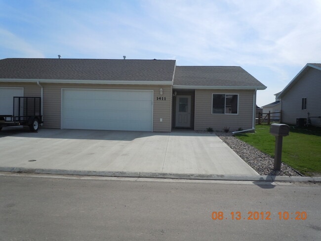 property at 1411 35th Ave SE