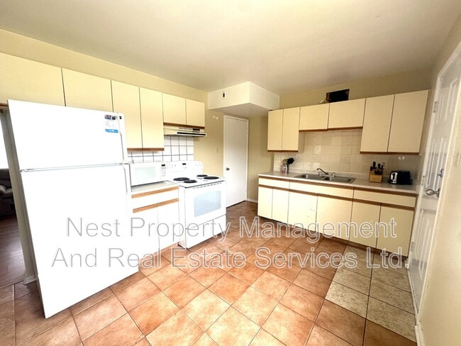 property at 52 Little Wedeene St