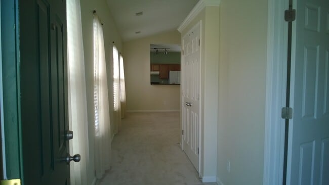 1093 Winding Oak Trl in Lexington, KY - Building Photo - Building Photo