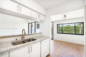 11705 Terra Bella Blvd in Plantation, FL - Building Photo - Building Photo