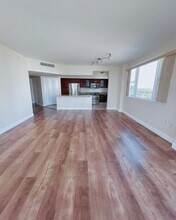 19900 E Country Club Dr in Aventura, FL - Building Photo - Building Photo