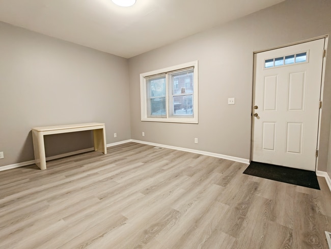 3307 S Wallace St, Unit 1F in Chicago, IL - Building Photo - Building Photo