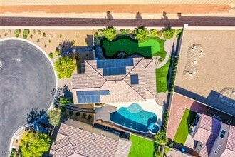 3009 Collodi Ct in Las Vegas, NV - Foto de edificio - Building Photo
