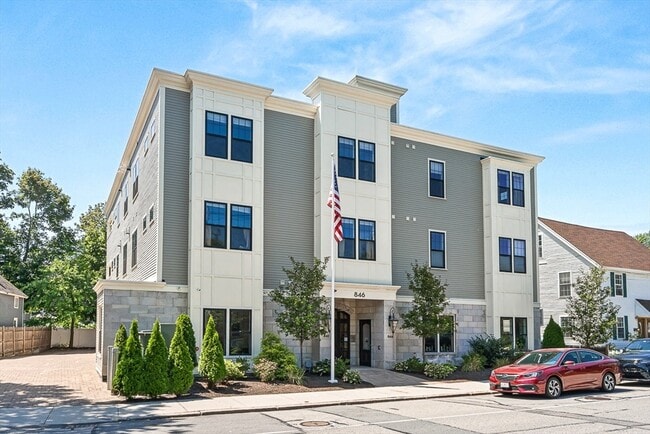 property at 846 Main St