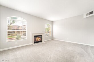 2603 Pebblegold Ave in Henderson, NV - Building Photo - Building Photo