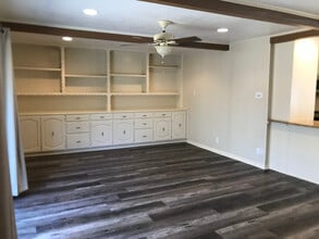 512 Fairway Rd in Woodway, TX - Building Photo - Building Photo