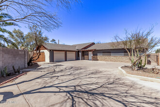 1495 N Casa Grande Ave in Casa Grande, AZ - Building Photo - Building Photo