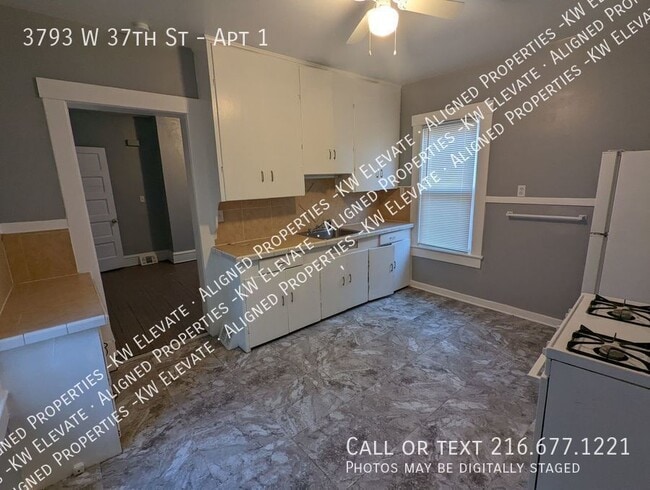 3793 W 37th St in Cleveland, OH - Building Photo - Building Photo