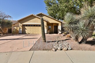 1926 S Maple Dr in Gilbert, AZ - Building Photo - Building Photo