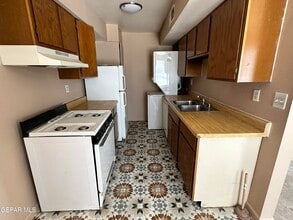 1917 Karen Sue Pl in El Paso, TX - Building Photo - Building Photo