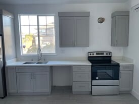 1150 Mitchell Ln, Unit 1