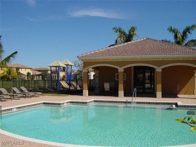 10201 Olivewood Way in Estero, FL - Building Photo - Building Photo