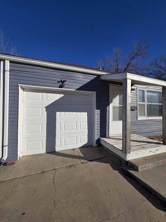 1642 N Erie St in Wichita, KS - Building Photo - Building Photo