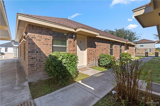 13 Lotto Ln in Edinburg, TX - Building Photo - Building Photo