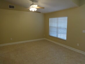 1242 Dunbridge St in Apopka, FL - Building Photo - Building Photo