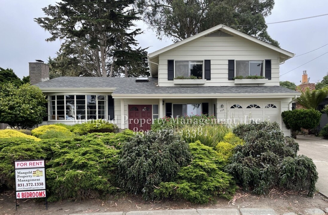 759 Jewell Ave in Pacific Grove, CA - Building Photo