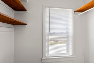 1314 22nd St in Two Rivers, WI - Building Photo