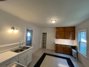 3040 N Fratney St in Milwaukee, WI - Building Photo - Building Photo