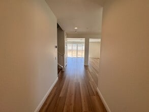 8015 Country Mile Ln in Riverside, CA - Building Photo - Building Photo