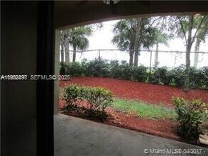 3825 Tree Top Dr in Weston, FL - Building Photo - Building Photo