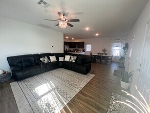 2308 Nightview Dr in Pflugerville, TX - Building Photo - Building Photo