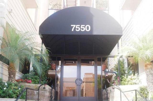 property at 7550 Eads Ave