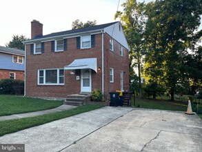 6518 8th Ave in Hyattsville, MD - Building Photo - Building Photo