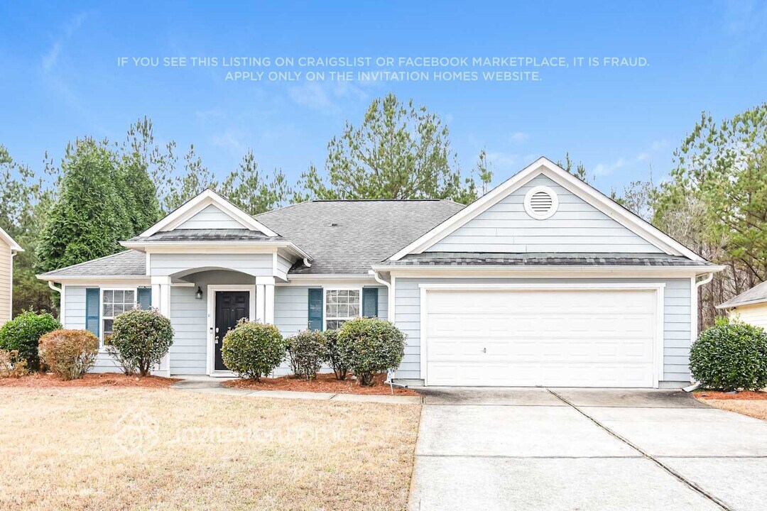 2943 Edgewater St SW in Atlanta, GA - Building Photo