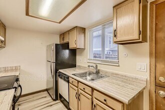 9901 E Evans Ave in Aurora, CO - Building Photo - Building Photo