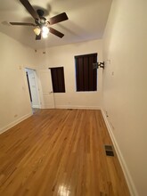 2720 W Warren Blvd, Unit #1 in Chicago, IL - Building Photo - Building Photo