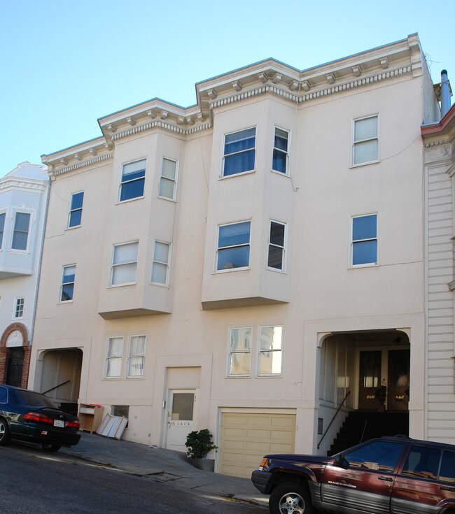 371 Chestnut St in San Francisco, CA - Foto de edificio - Building Photo