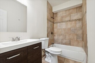 1906 N 18th St in Philadelphia, PA - Foto de edificio - Building Photo