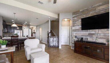 19304 Nicole Ln in Pflugerville, TX - Building Photo - Building Photo