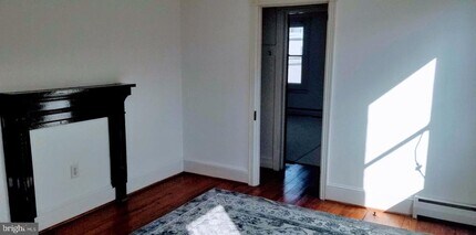 516 Franklin Ave, Unit 2ND FL in Phoenixville, PA - Building Photo - Building Photo