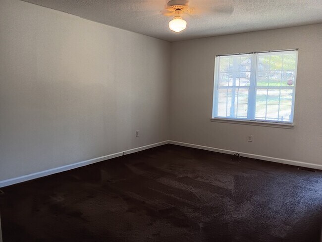 743 Treasure Dr SW in Concord, NC - Building Photo - Building Photo