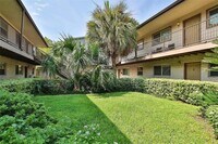 1309 Welch St photo'