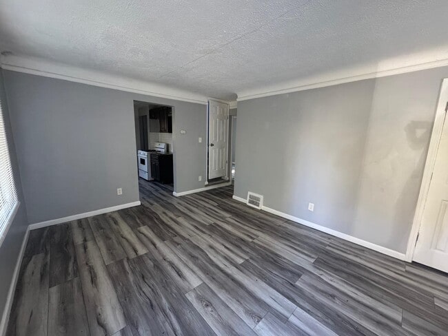 19821 Lyndon St in Detroit, MI - Building Photo - Building Photo