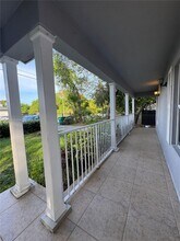 22250 Miami Ave in Miami, FL - Building Photo - Building Photo