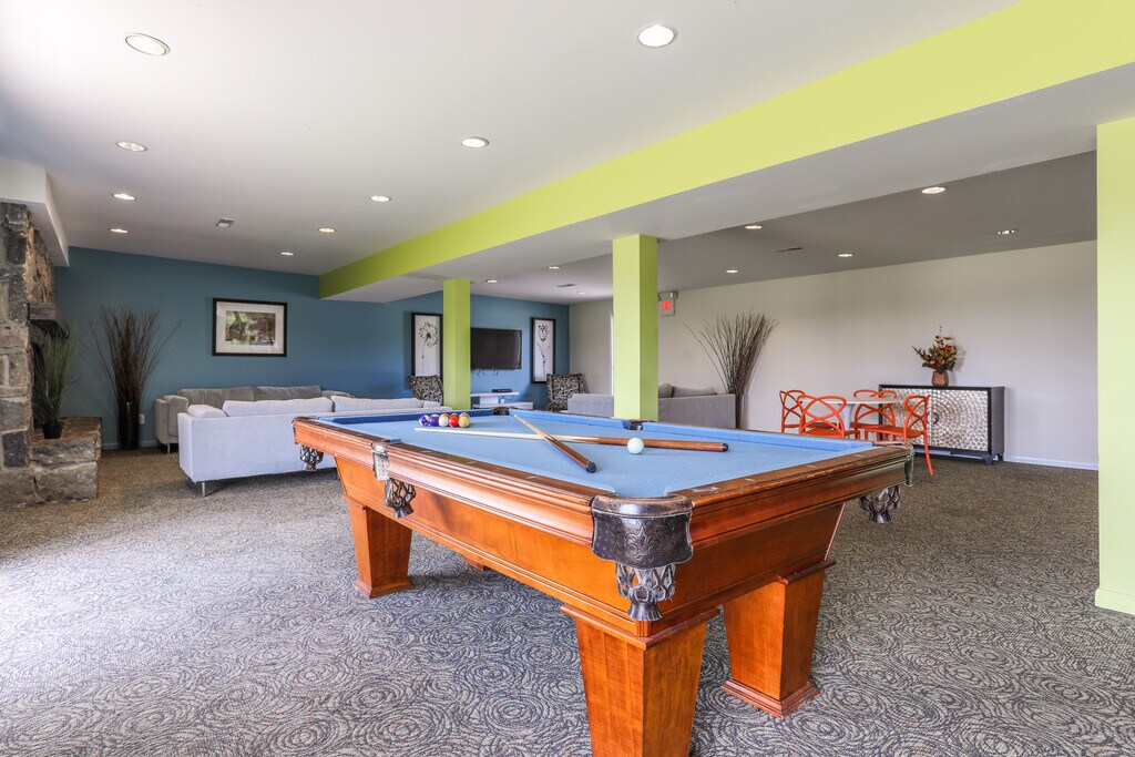 Lakota Lake Apartments West Chester, OH Apartments