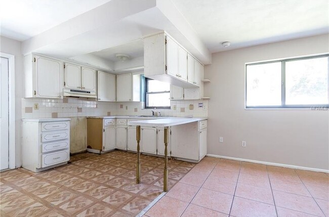 property at 5825 Illinois Ave