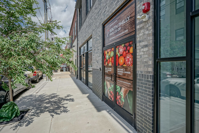 2031-2033 S Juniper St in Philadelphia, PA - Foto de edificio - Building Photo