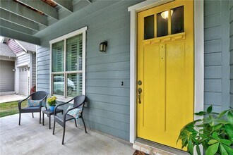 6012 Whipple Way in Austin, TX - Building Photo - Building Photo