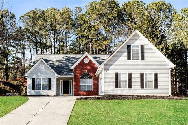 property at 2323 Heatherton Cir
