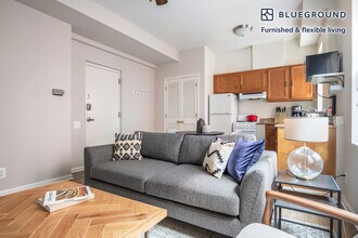 1826 Vernon St NW in Washington, DC - Foto de edificio - Building Photo