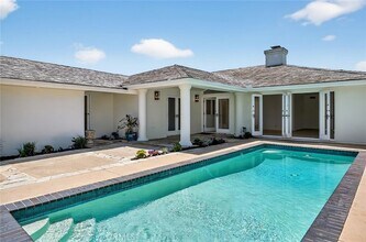 978 Sandcastle Dr in Newport Beach, CA - Building Photo - Building Photo